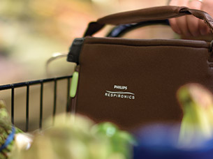 SimplyGo Mini Ger&auml;t in Einkaufswagen