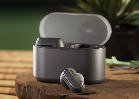 Nahaufnahme des Philips T6908-Kopfh&ouml;rers mit H&uuml;lle