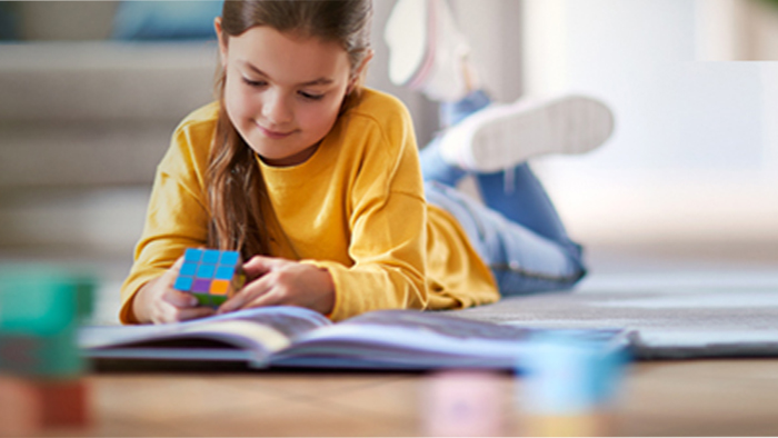 Mit 8 Tricks den Fliesenboden reinigen:&nbsp;Von Naturstein bis Marmorboden putzen