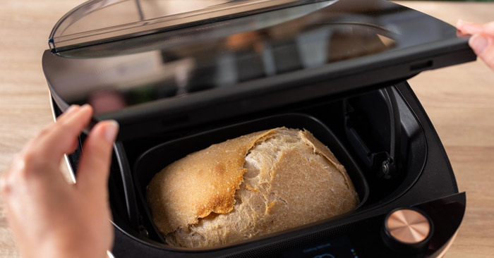 &Aring;pne lokket litt for &aring; slippe ut damp.