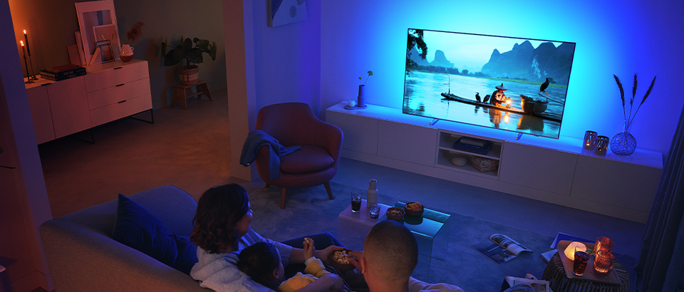 Philips Ambilight TV | Bester Fernseher f&uuml;r Filme, Kinoabend